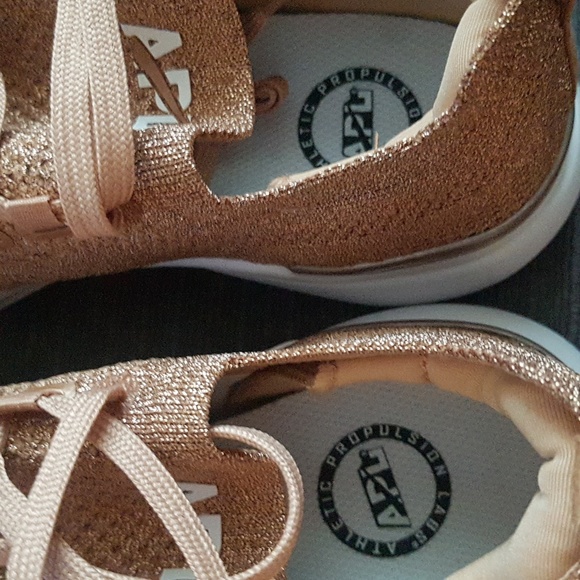 APL womens'Techloom Breeze - Picture 5 of 6